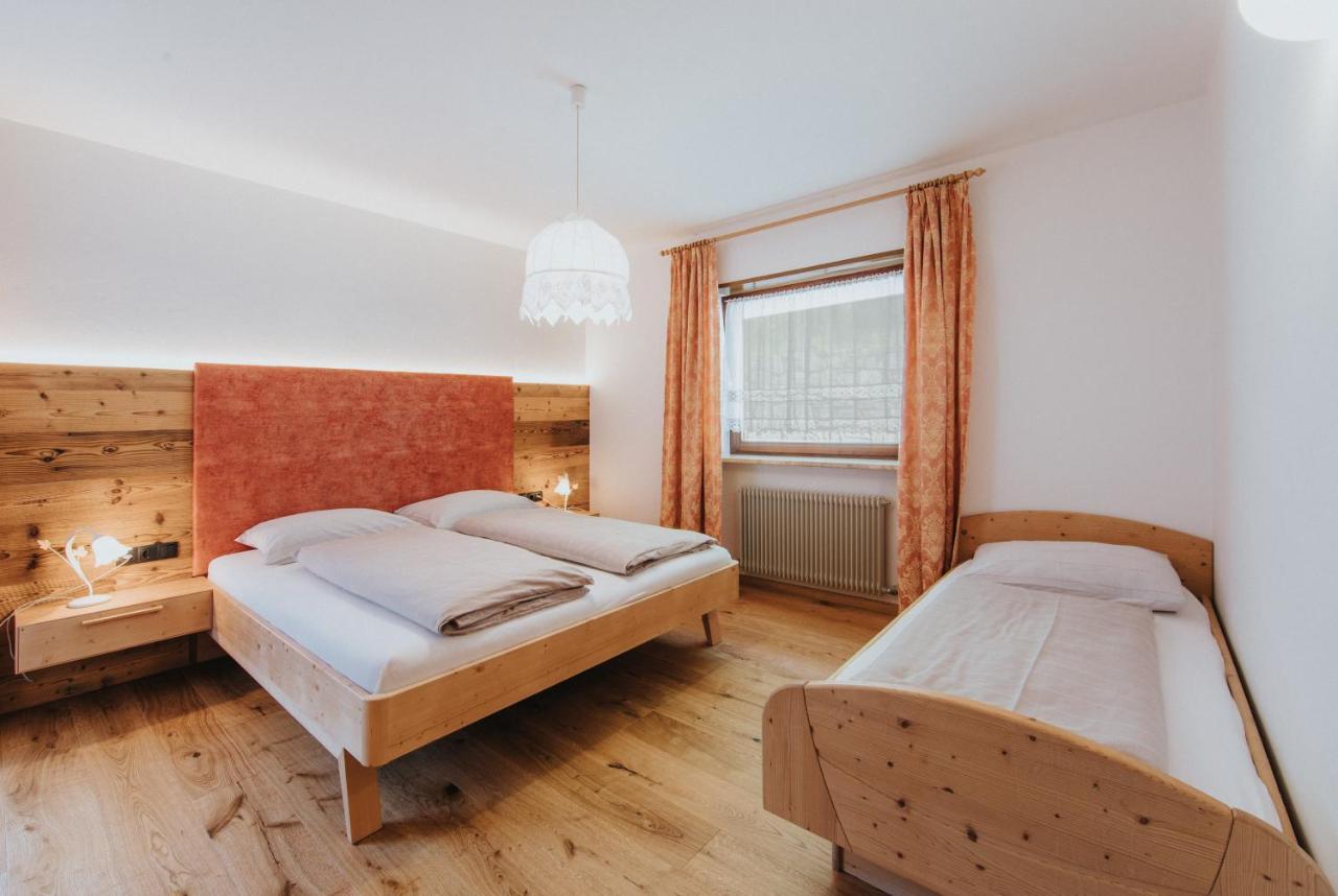 Residence Obermoarhof - Family Apartments With Pool & Playground ヴァンドーイエス エクステリア 写真