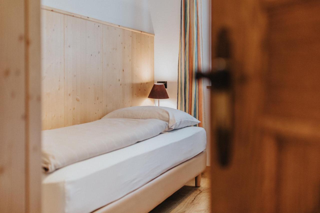 Residence Obermoarhof - Family Apartments With Pool & Playground ヴァンドーイエス エクステリア 写真