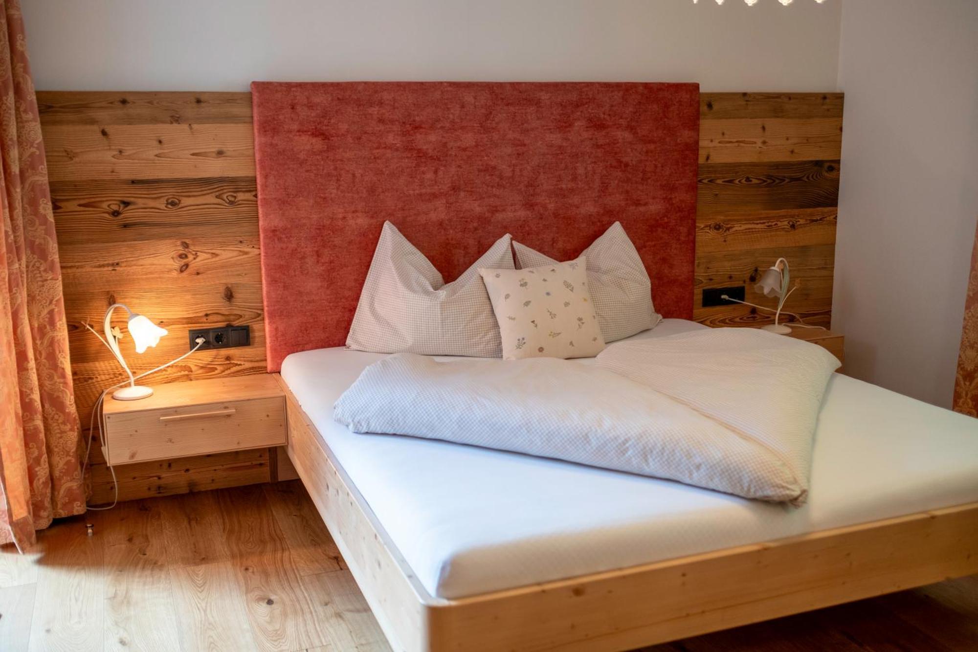 Residence Obermoarhof - Family Apartments With Pool & Playground ヴァンドーイエス エクステリア 写真